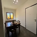 Casa Fenice アパート ヴィエステ